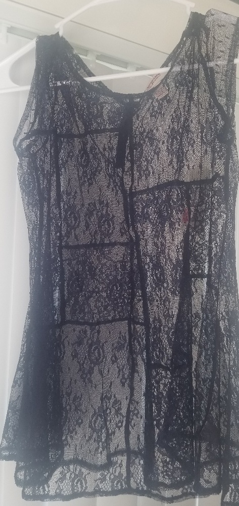 Woman mesh top